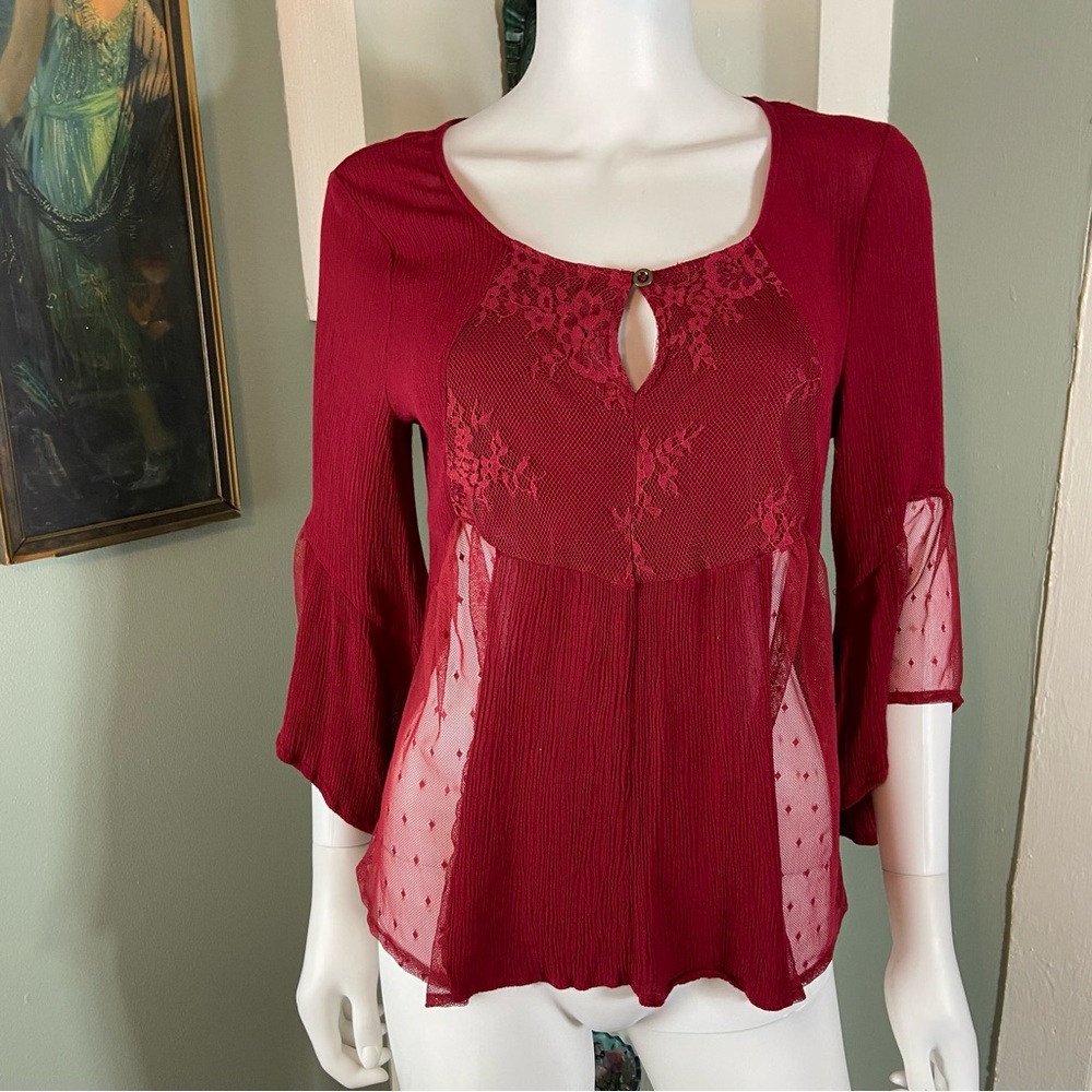 3/$12 Society Girl Burgundy Bell Sleeve Crinkle Sheer Mesh Panels Keyhole Medium